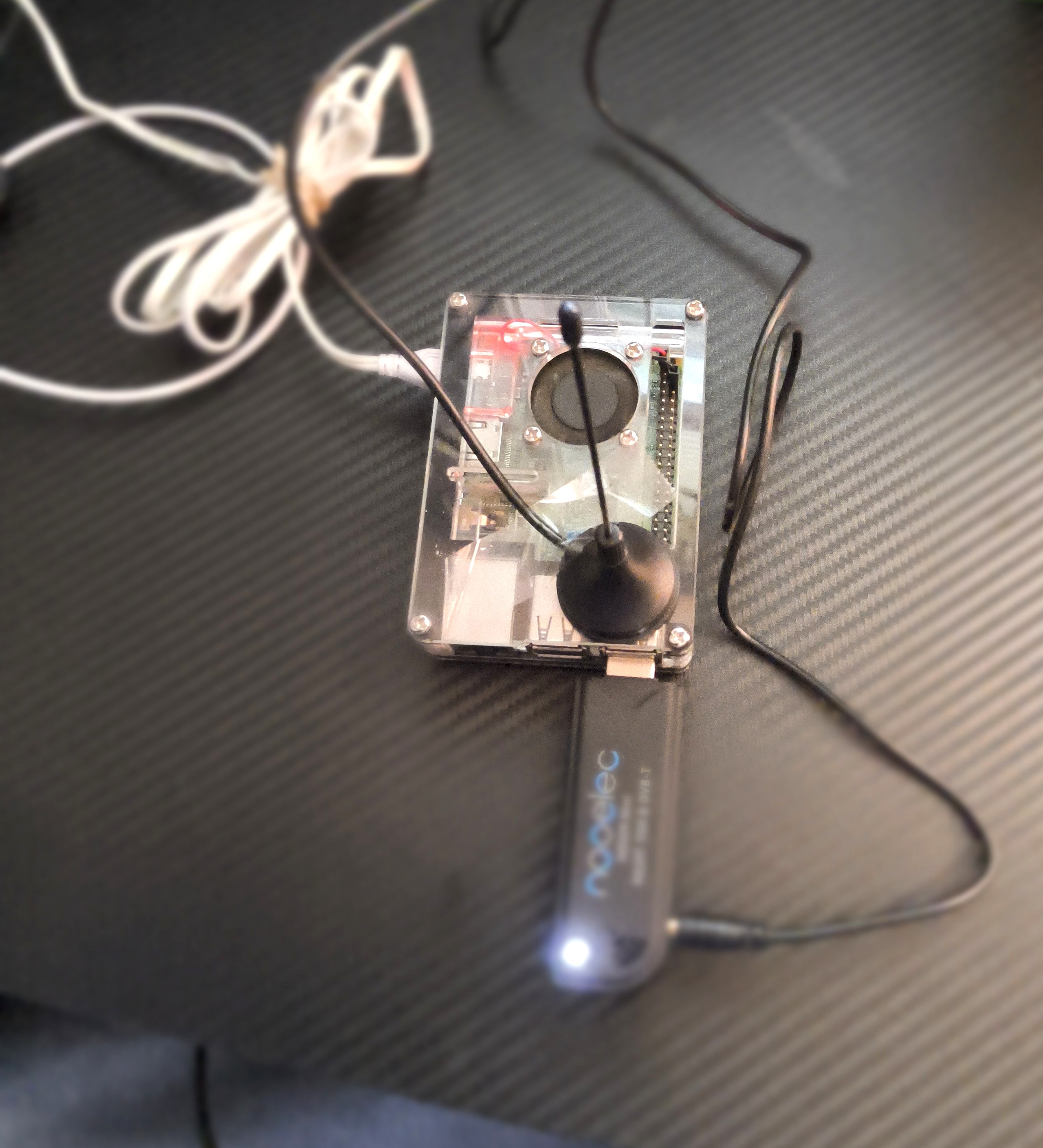FlightAware System with Antenna